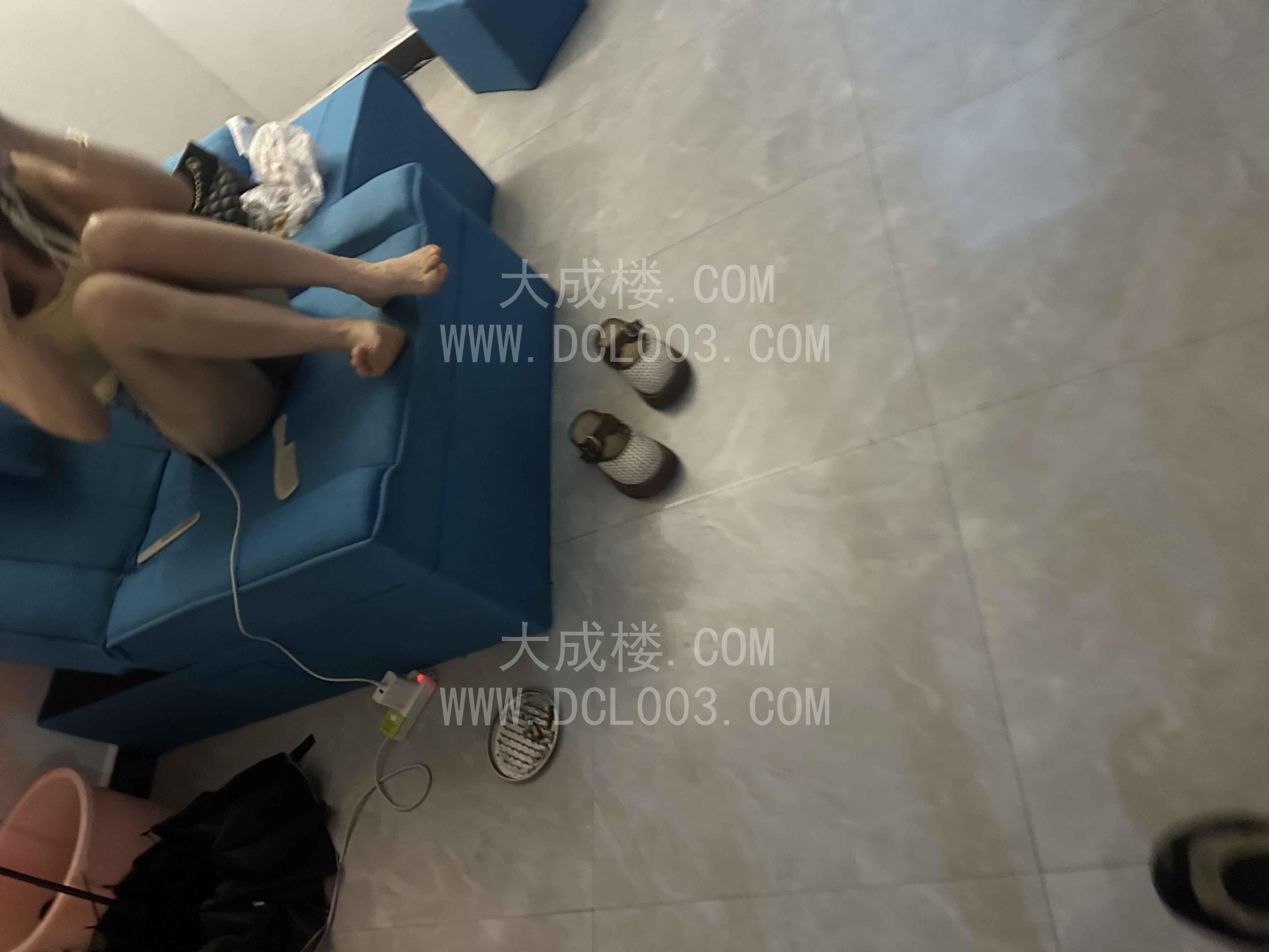 广州燕塘城中村小妹