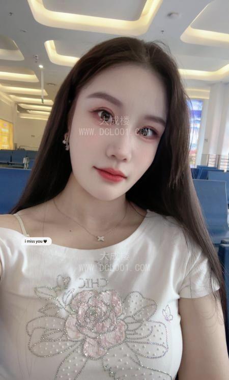 健身女孩西宝