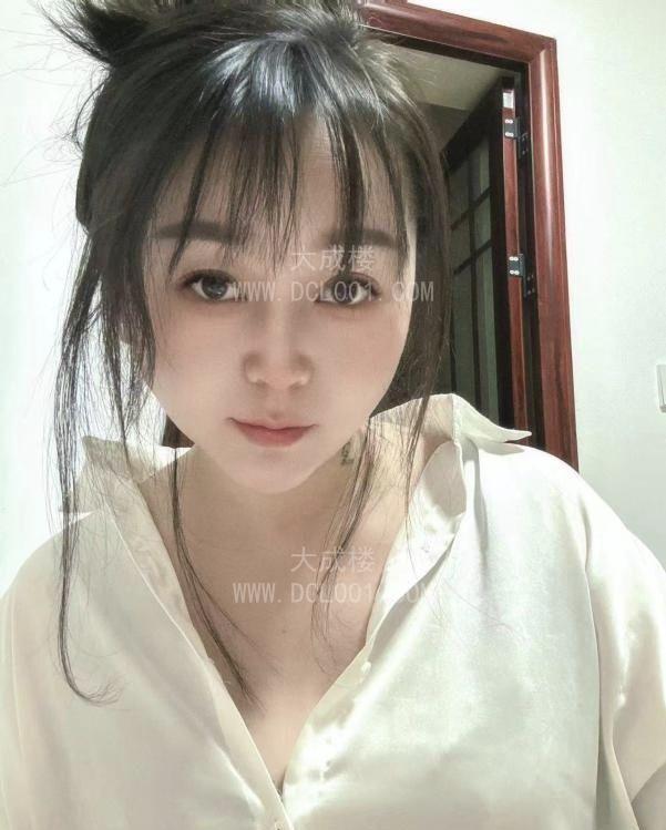 舌吻少妇艳艳