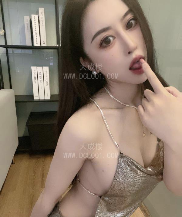 妖媚火辣身材